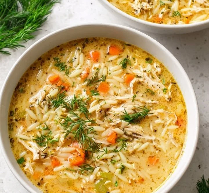 Avgolemono (Soupe Grecque au Poulet et Citron)