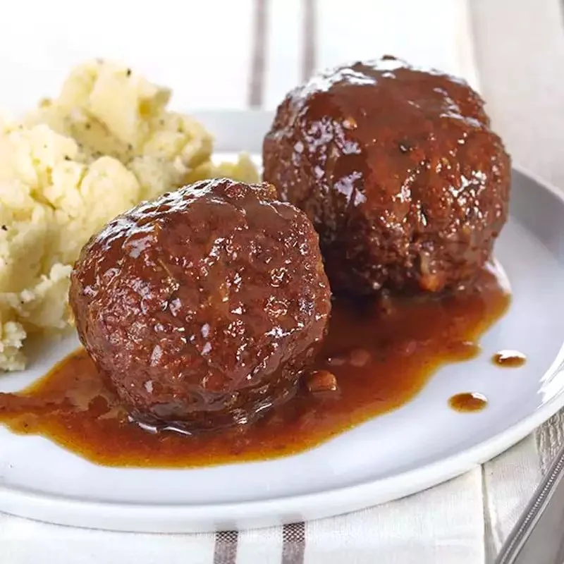 Boulettes à la liégeoise et purée de pommes de terre