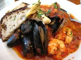 Cassoulet de Fruits de Mer au Curry