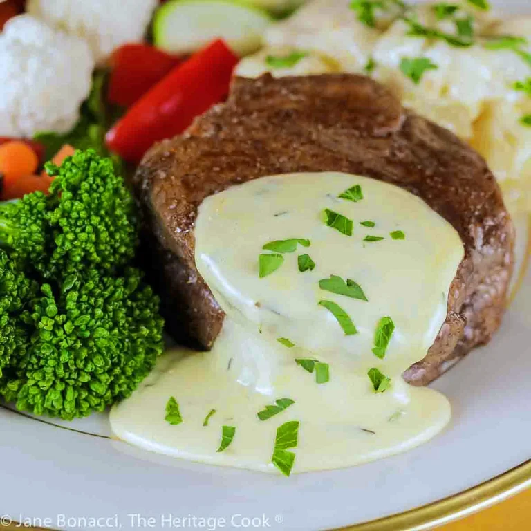 Filet mignon avec sauce béarnaise maison, plat gourmet