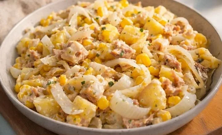 Salade d’endives, pommes de terre & thon