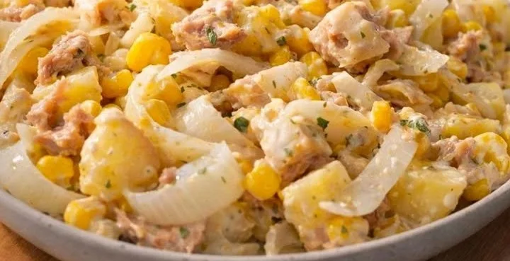 Salade d’endives, pommes de terre & thon