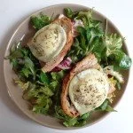 Salade de chèvre chaud au miel